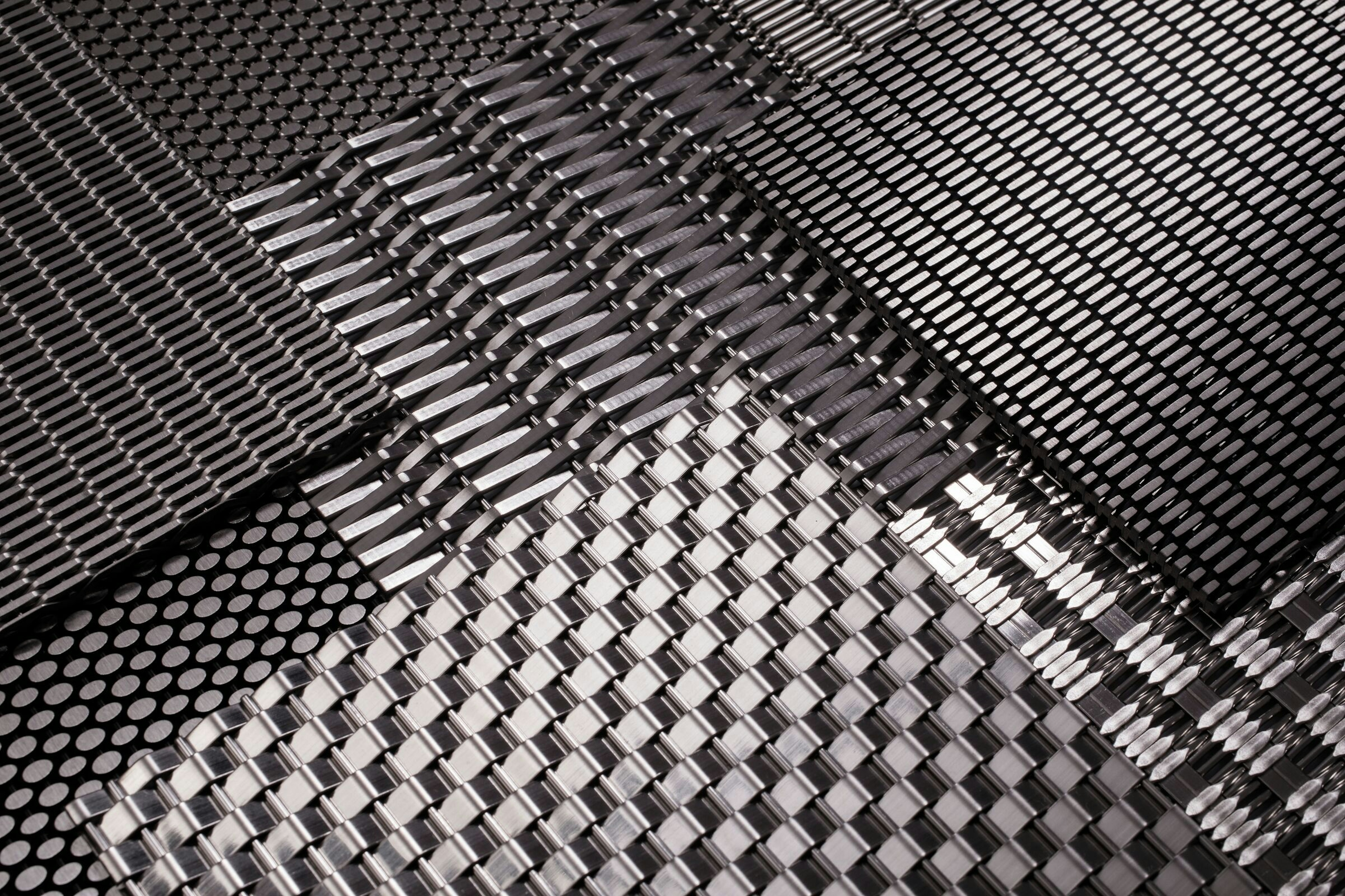 Linq Woven Metal: undefined